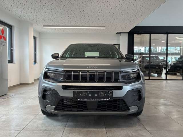 Fahrzeugbild eines Jeep Avenger