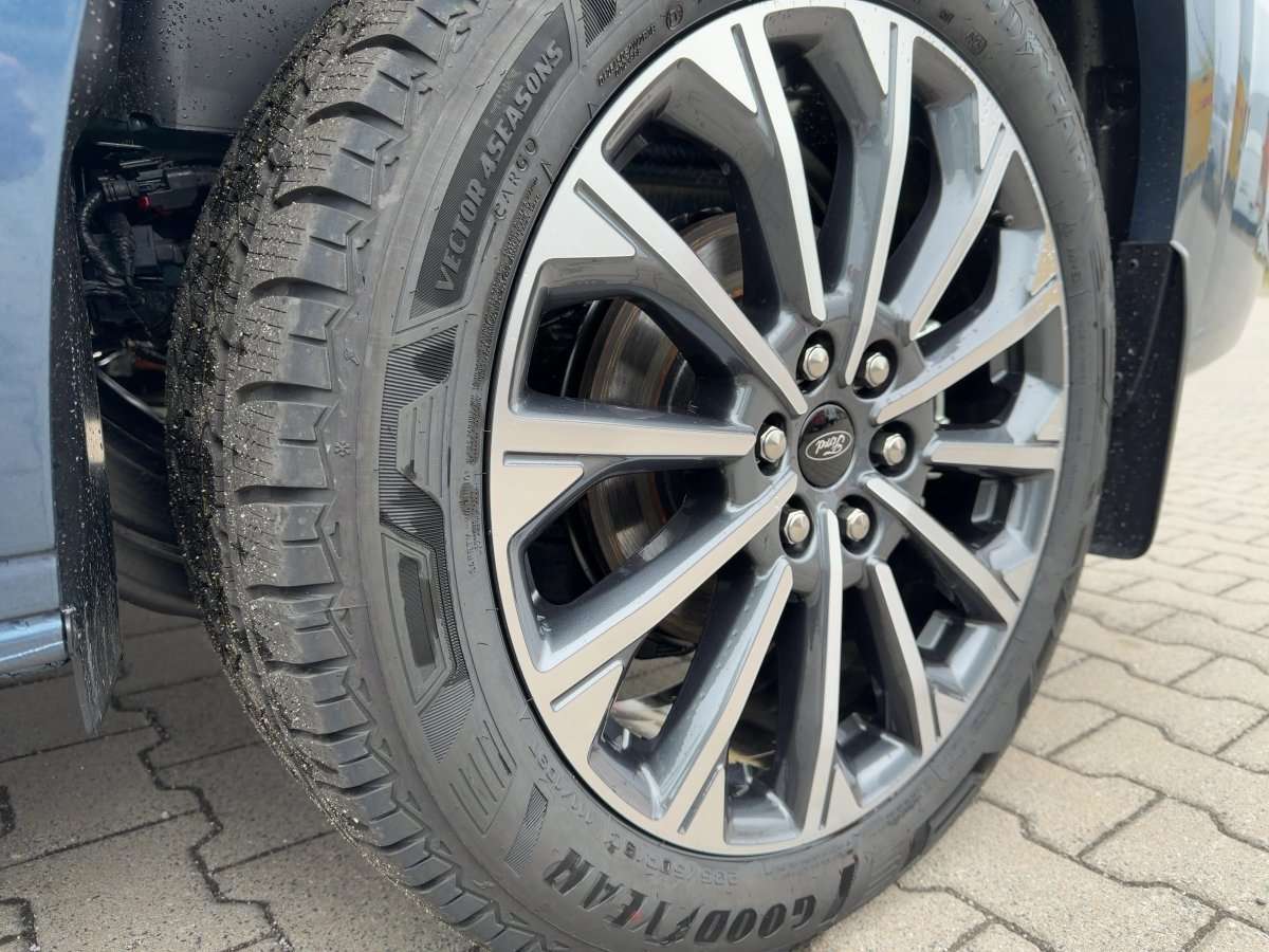 Fahrzeugbild eines Ford Tourneo Custom