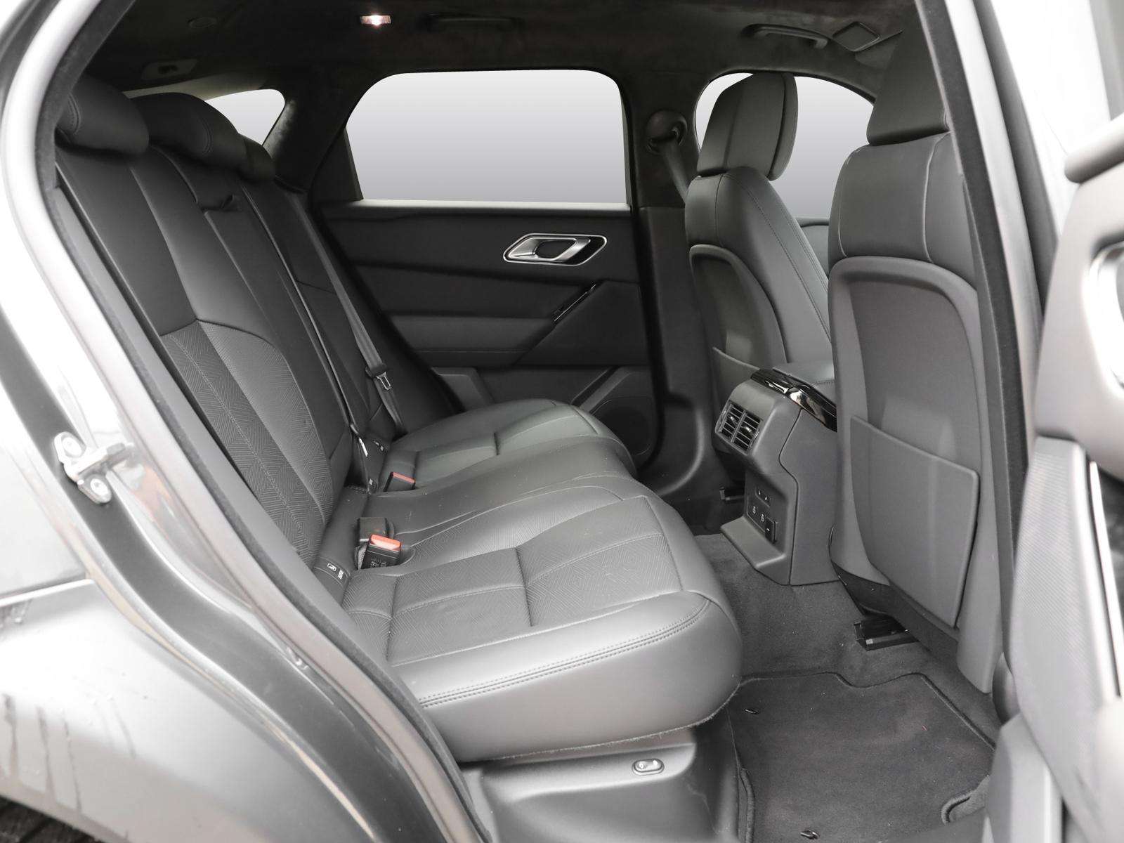 Fahrzeugbild eines Land Rover Range Rover Velar