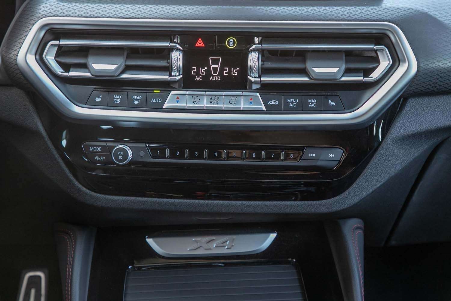 Fahrzeugbild eines BMW X4