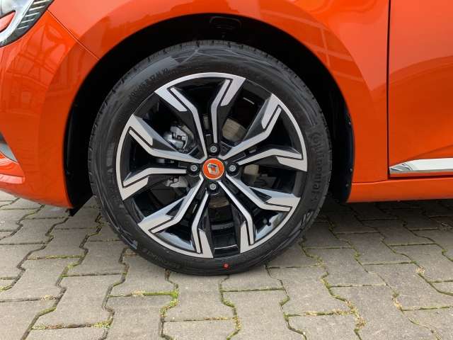 Fahrzeugbild eines Renault Clio