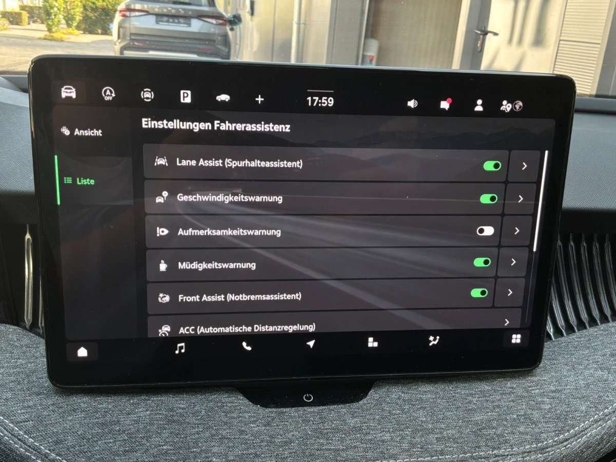 Fahrzeugbild eines Skoda Superb