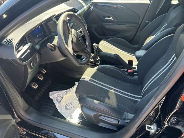 Fahrzeugbild eines Opel Corsa