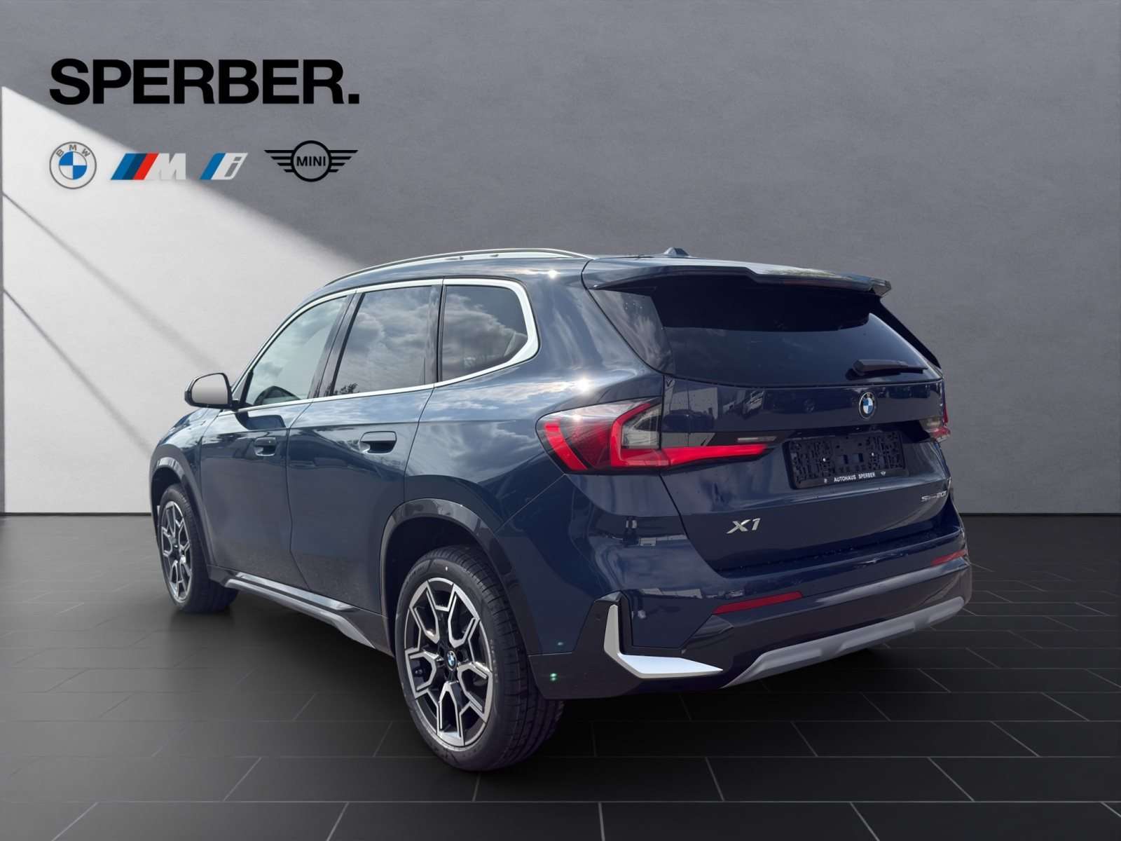 Fahrzeugbild eines BMW X1