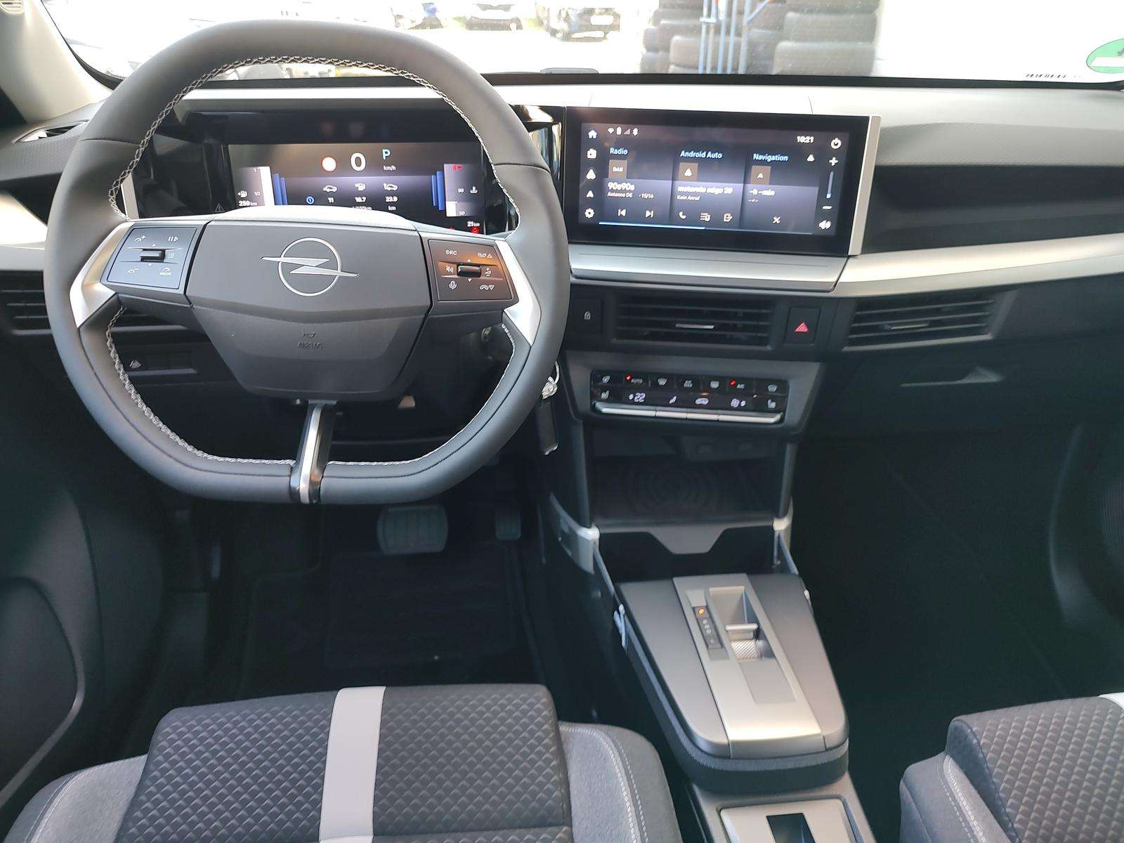 Fahrzeugbild eines Opel Frontera