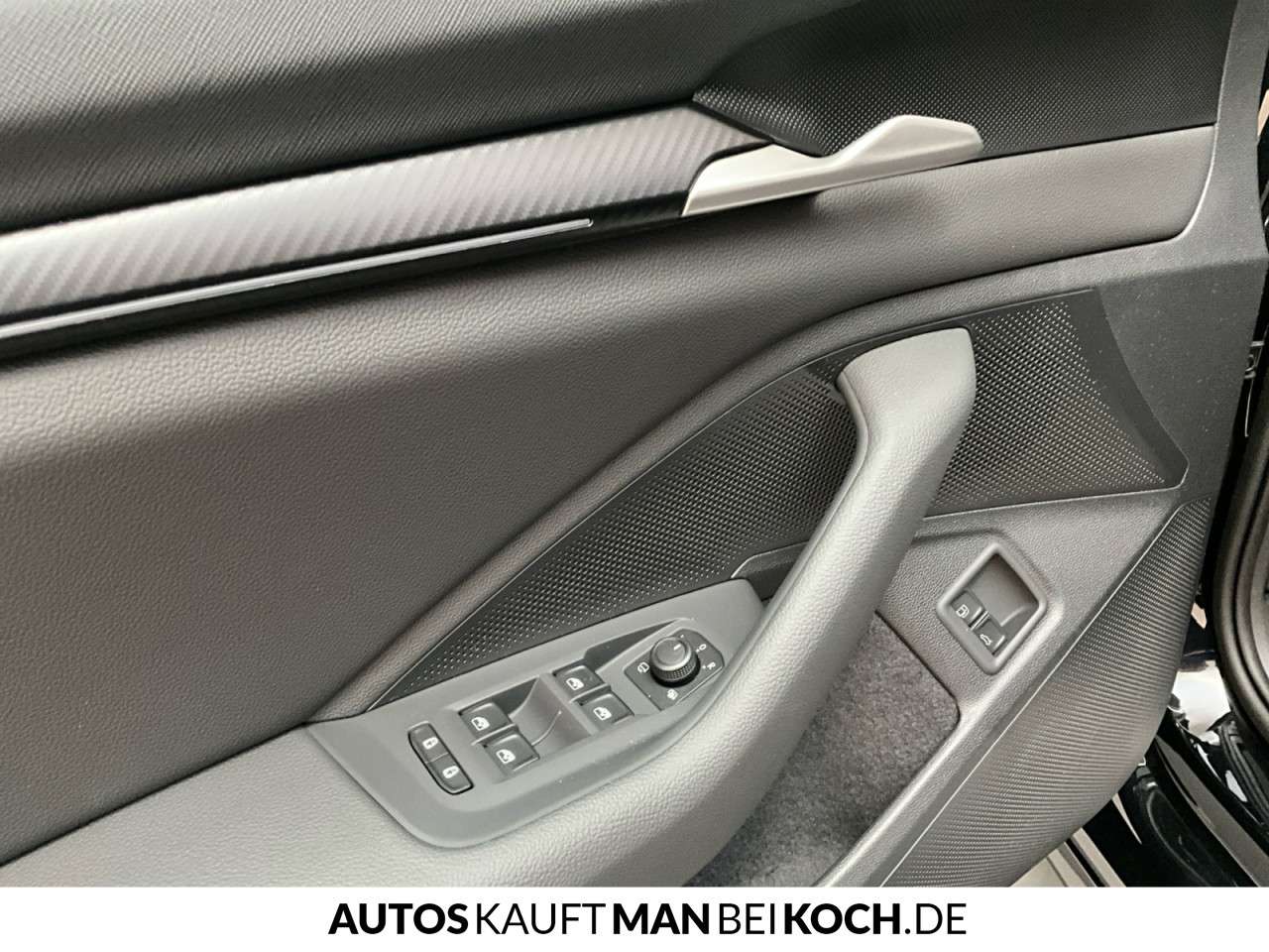 Fahrzeugbild eines Skoda Superb