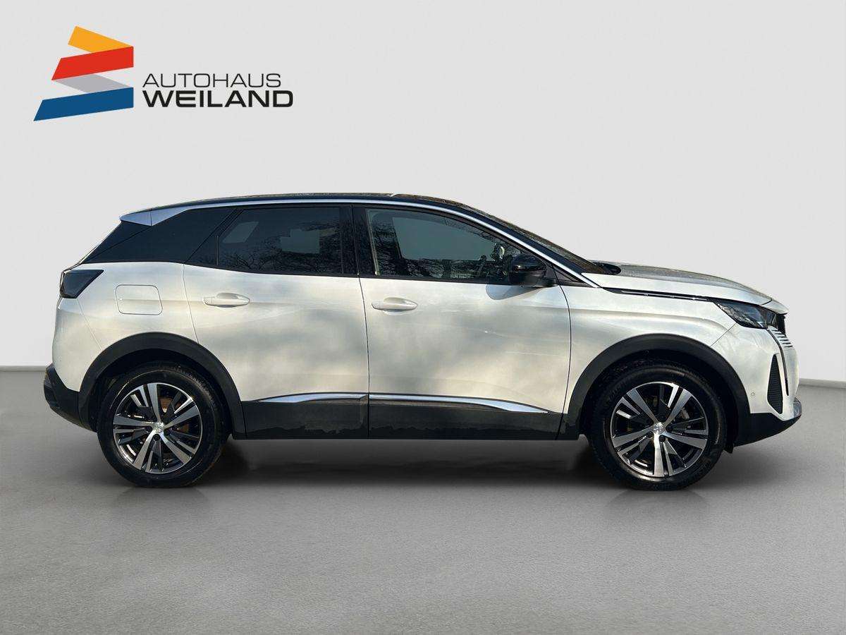 Fahrzeugbild eines Peugeot 3008