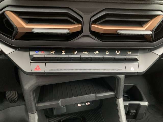 Fahrzeugbild eines Dacia Duster