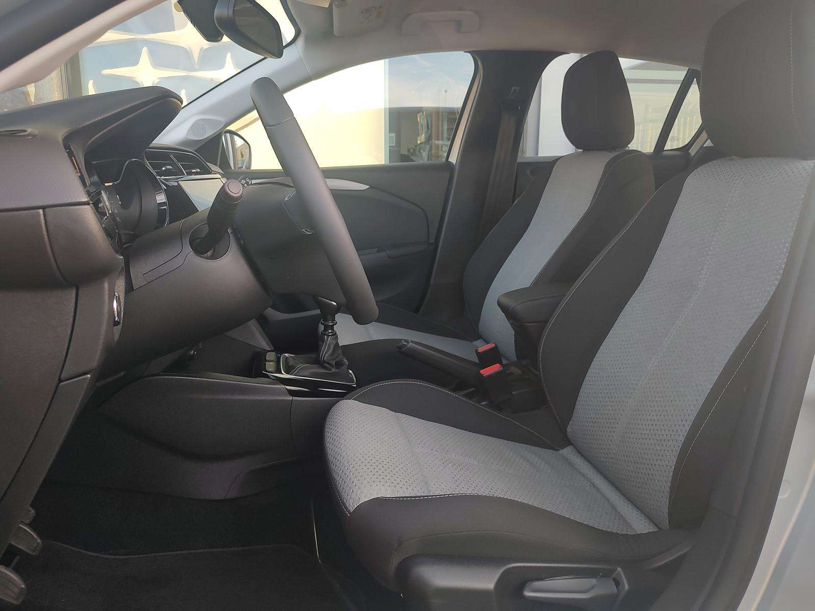 Fahrzeugbild eines Opel Corsa