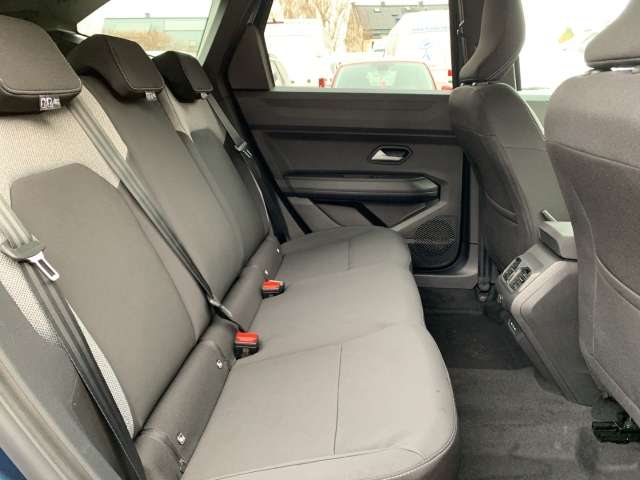 Fahrzeugbild eines Dacia Bigster