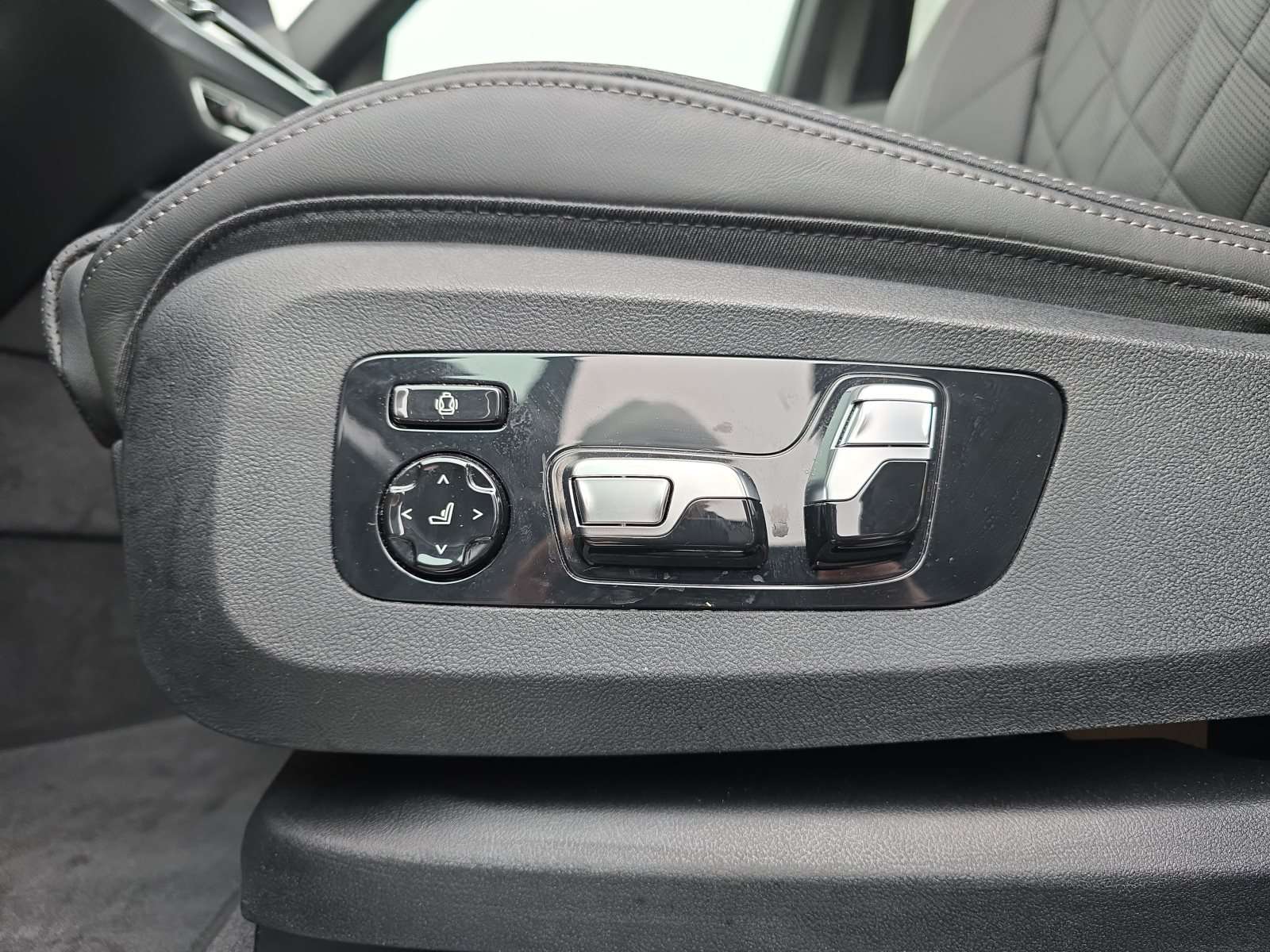 Fahrzeugbild eines BMW X5