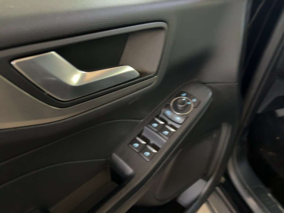Fahrzeugbild eines Ford Kuga