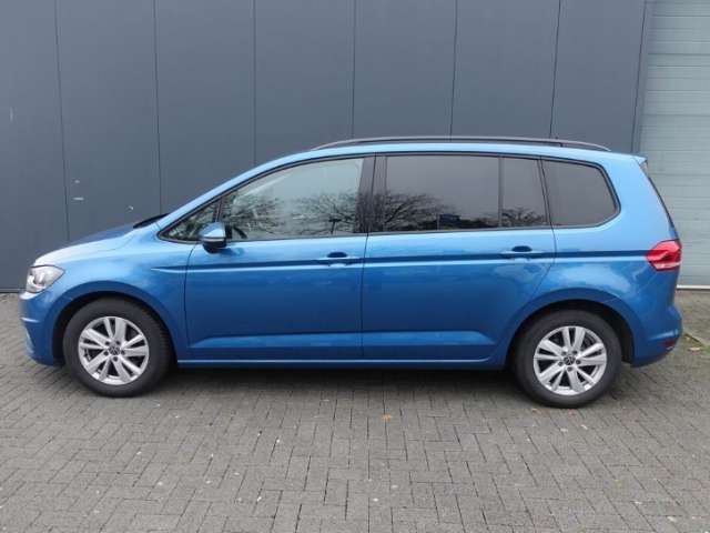 Fahrzeugbild eines Volkswagen Touran