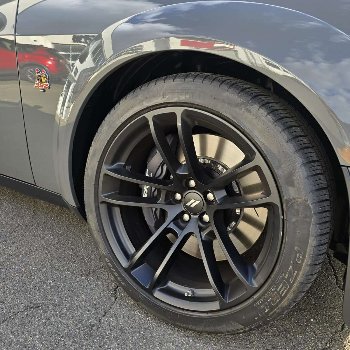 Fahrzeugbild eines Dodge Challenger