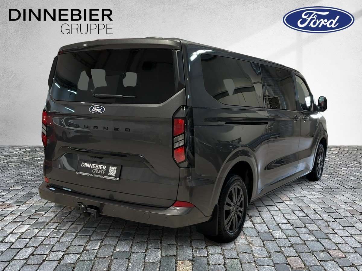 Fahrzeugbild eines Ford Tourneo Custom