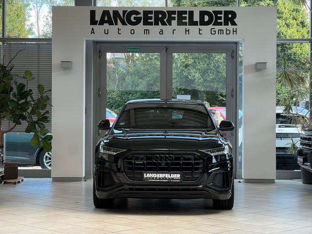 Fahrzeugbild eines Audi Q8
