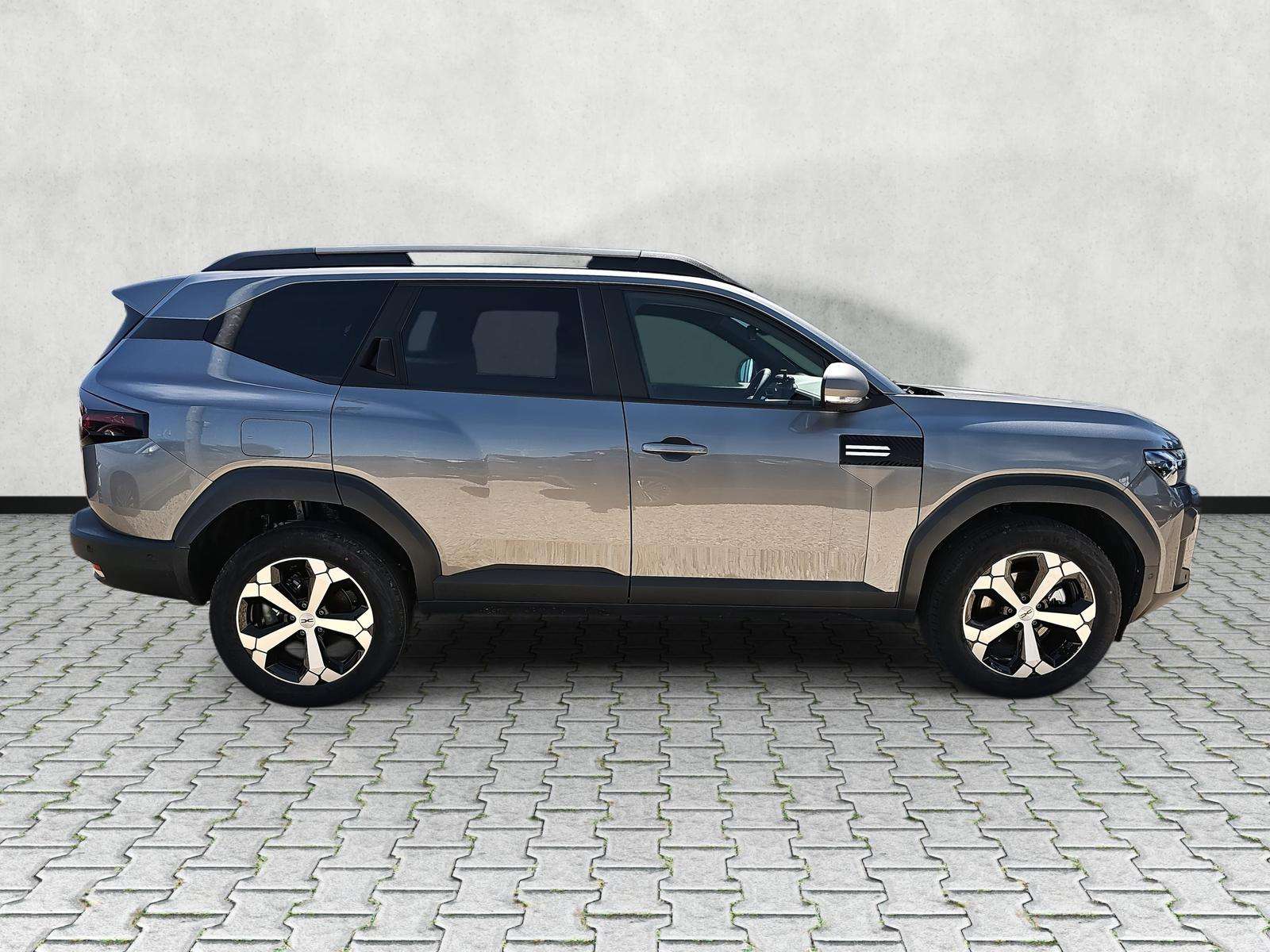 Fahrzeugbild eines Dacia Bigster