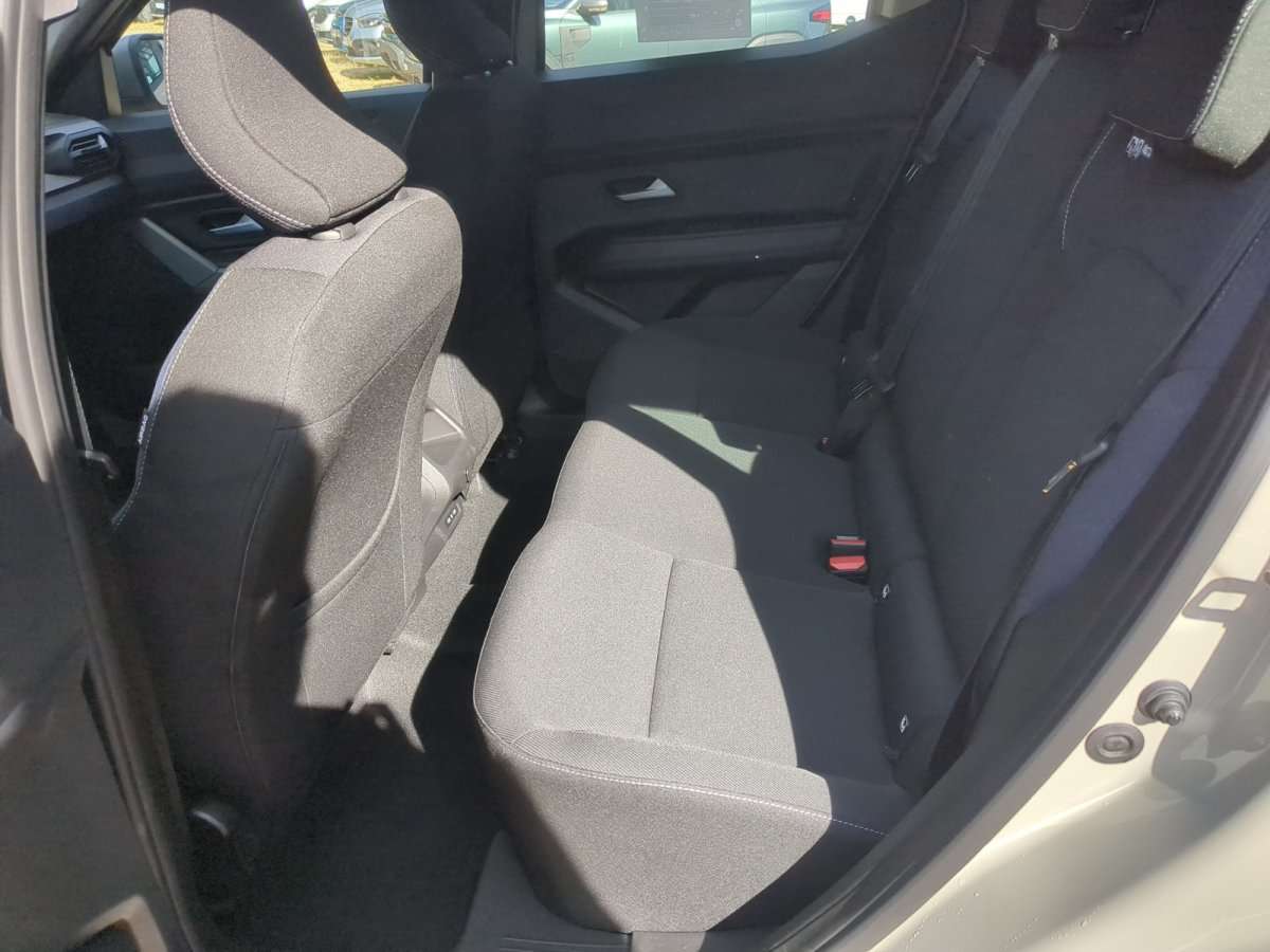 Fahrzeugbild eines Dacia Duster
