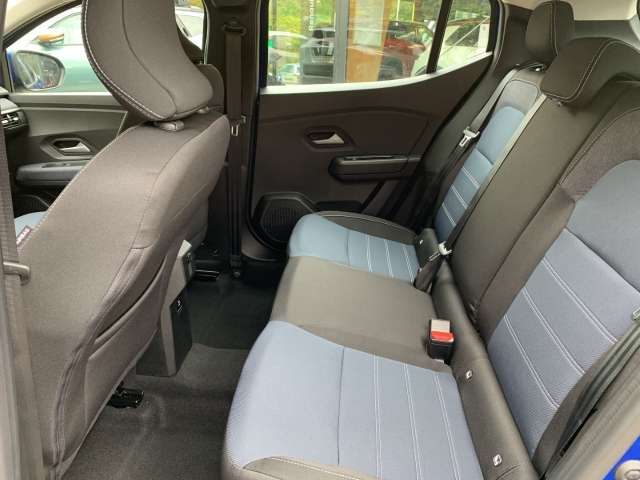 Fahrzeugbild eines Dacia Sandero