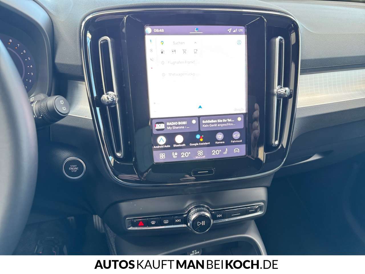 Fahrzeugbild eines Volvo XC40