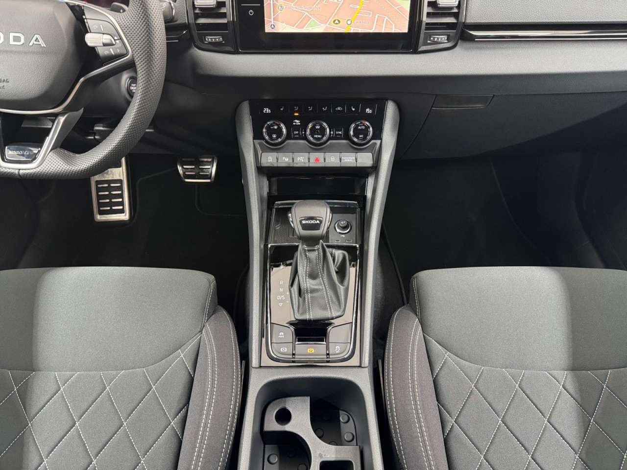 Fahrzeugbild eines Skoda Karoq