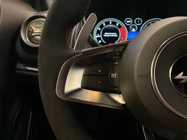 Fahrzeugbild eines Alpine A110