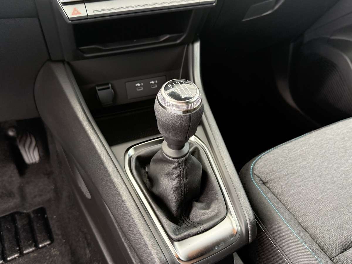 Fahrzeugbild eines Mitsubishi Grandis
