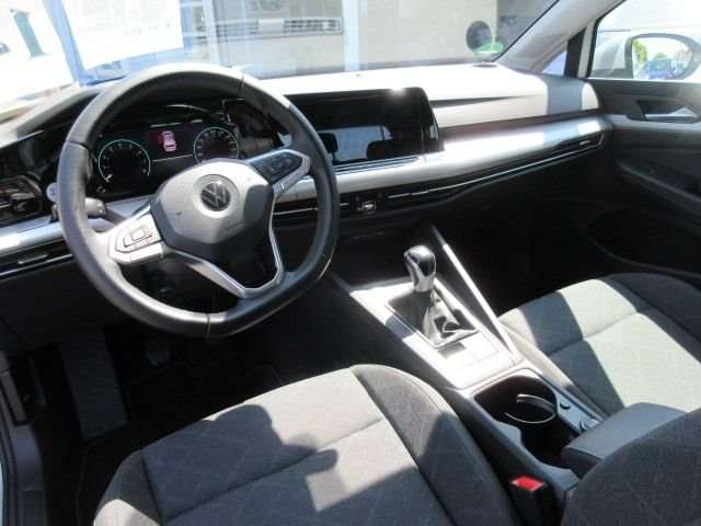 Fahrzeugbild eines Volkswagen Golf