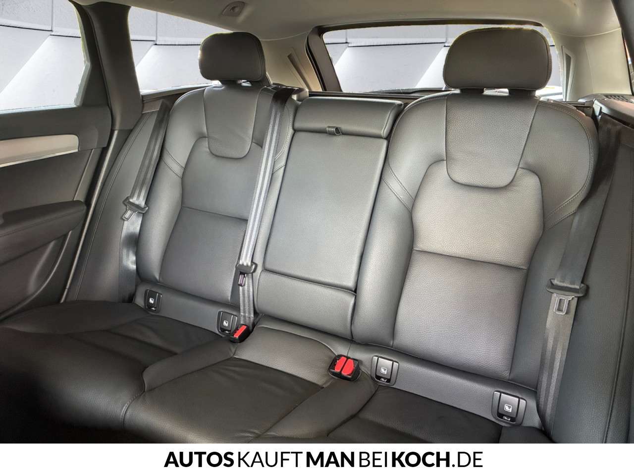 Fahrzeugbild eines Volvo V90