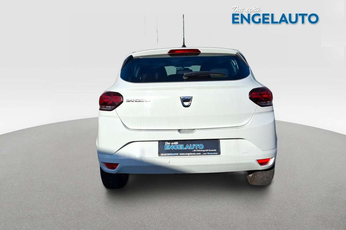 Fahrzeugbild eines Dacia Sandero