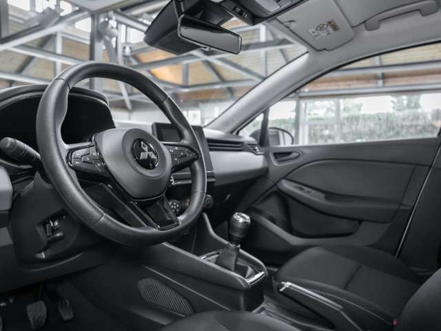 Fahrzeugbild eines Mitsubishi Colt