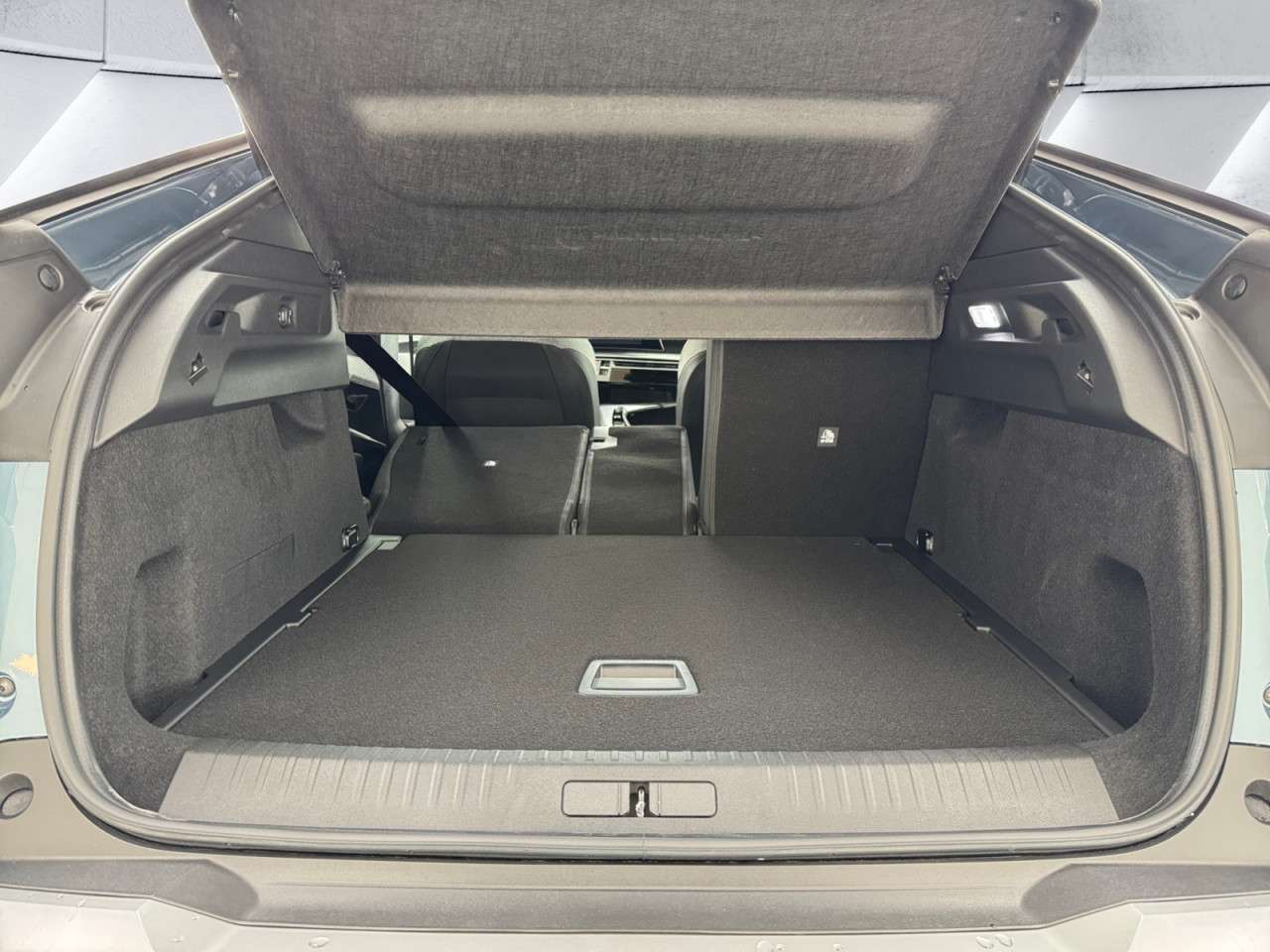 Fahrzeugbild eines Peugeot 3008