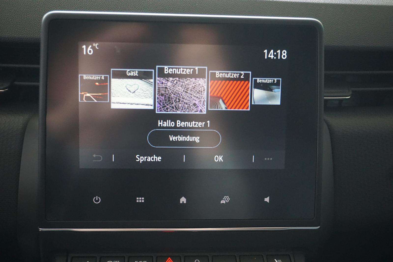 Fahrzeugbild eines Mitsubishi Colt