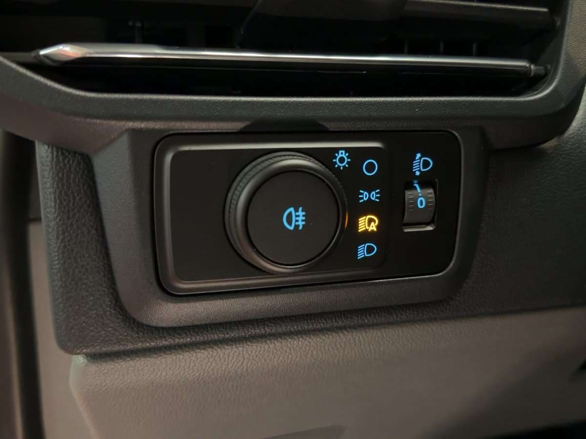 Fahrzeugbild eines Ford Transit Custom