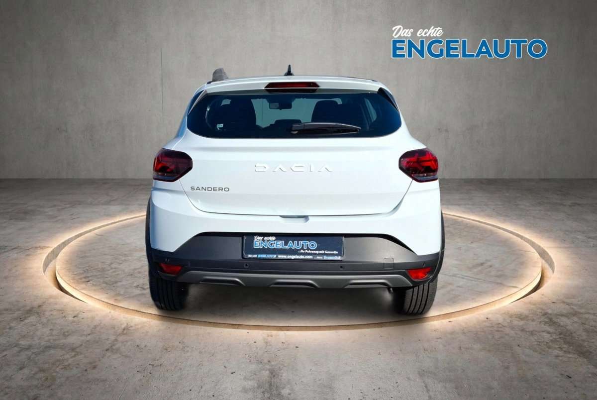 Fahrzeugbild eines Dacia Sandero