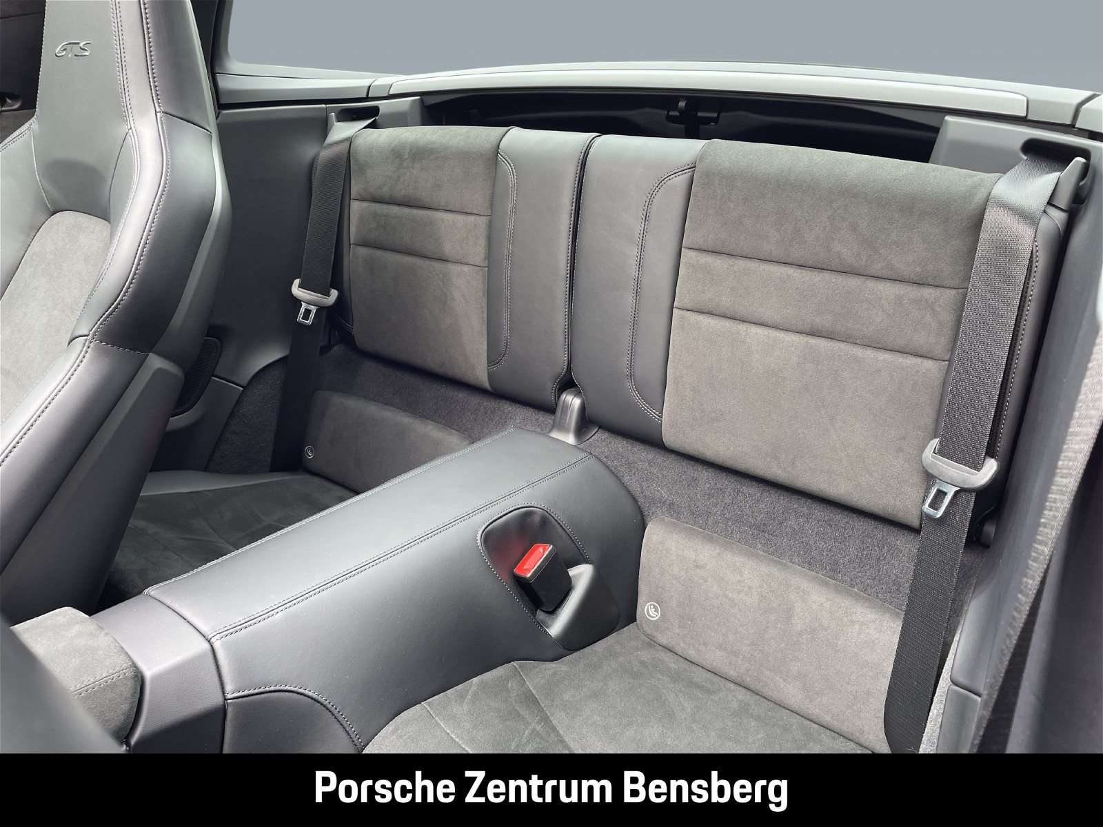 Fahrzeugbild eines Porsche 911