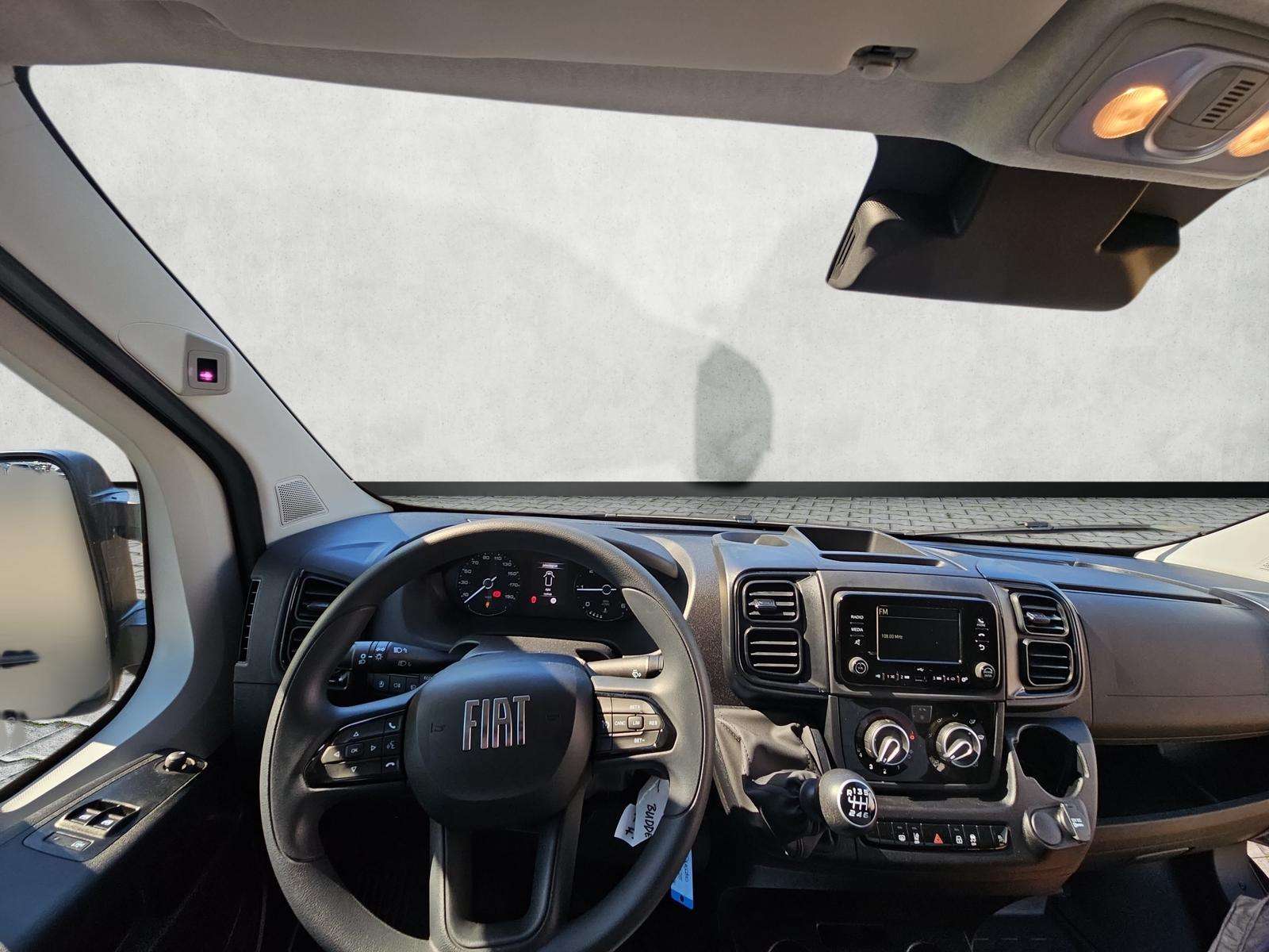 Fahrzeugbild eines Fiat Ducato