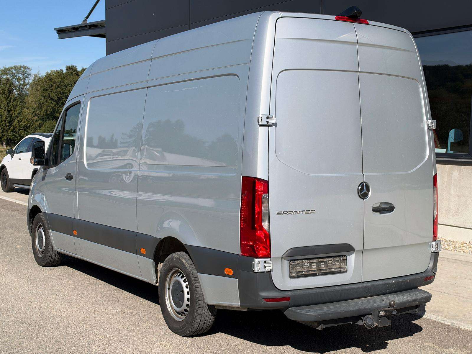 Fahrzeugbild eines Mercedes-Benz Sprinter