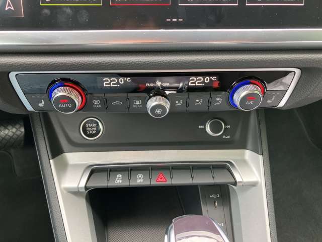 Fahrzeugbild eines Audi Q3