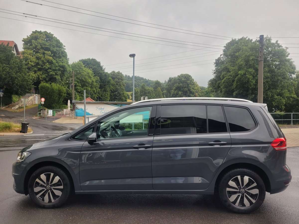 Fahrzeugbild eines Volkswagen Touran