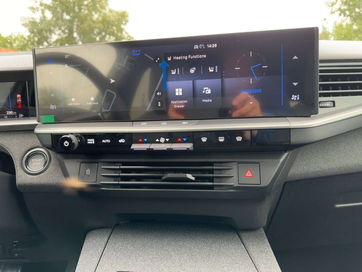 Fahrzeugbild eines Opel Grandland X