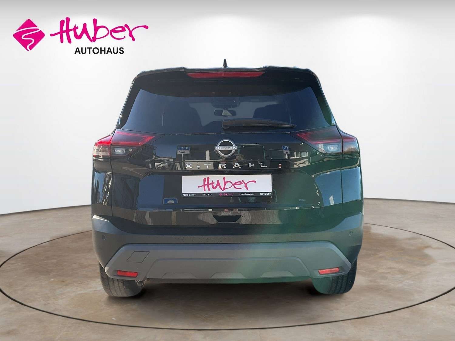 Fahrzeugbild eines Nissan X-TRAIL