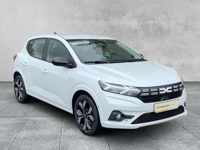 Fahrzeugbild eines Dacia Sandero