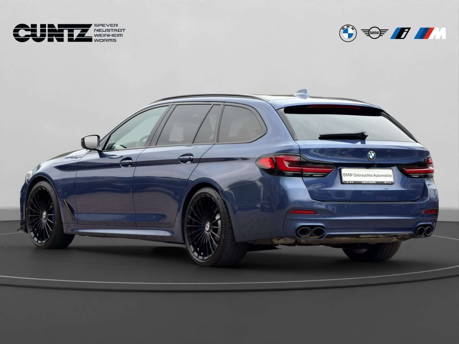 Fahrzeugbild eines Alpina B5