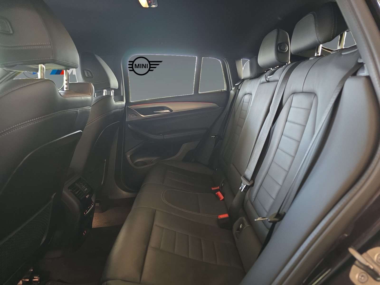 Fahrzeugbild eines BMW X4