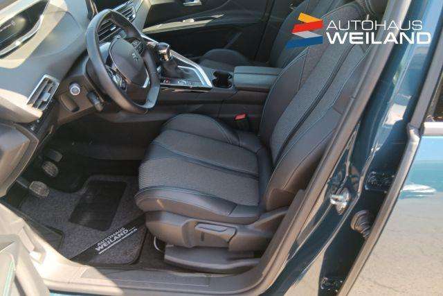 Fahrzeugbild eines Peugeot 3008