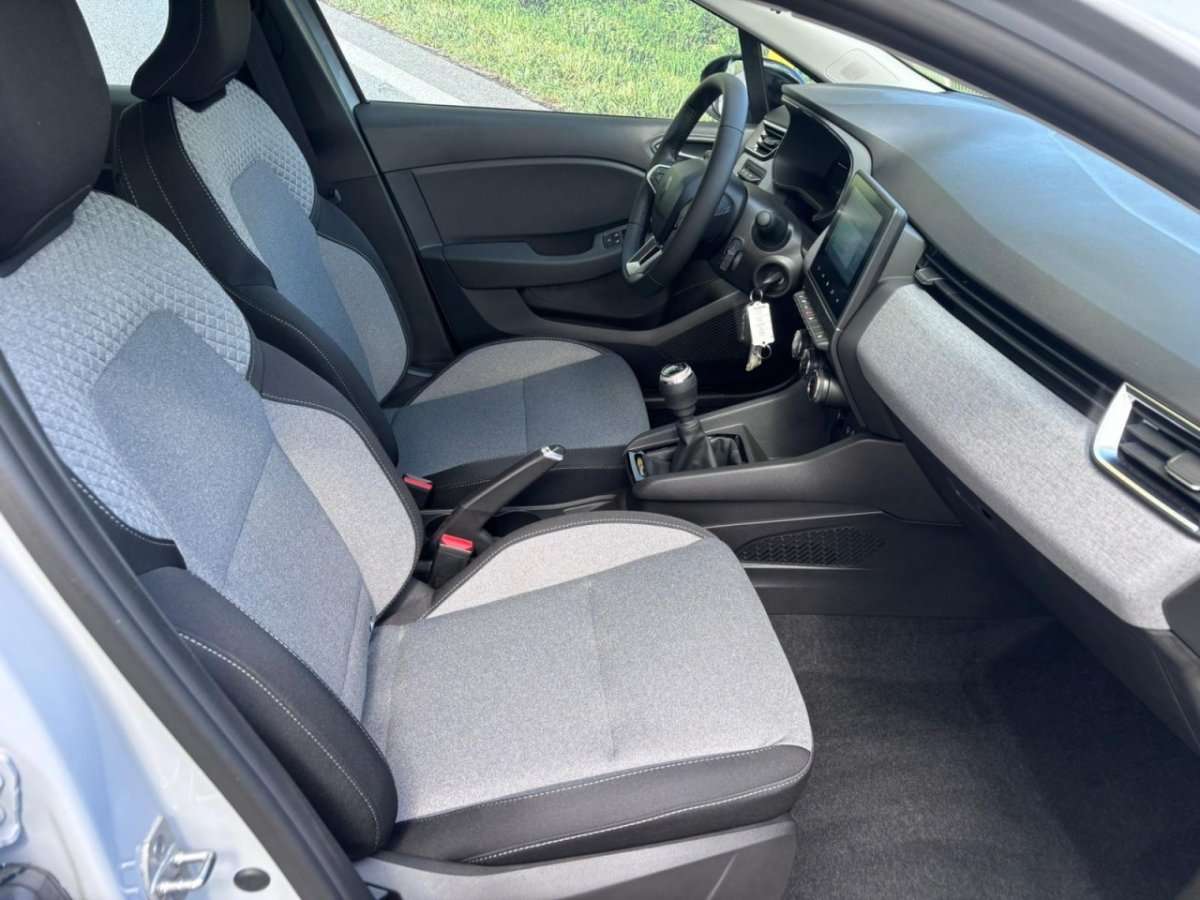 Fahrzeugbild eines Renault Clio