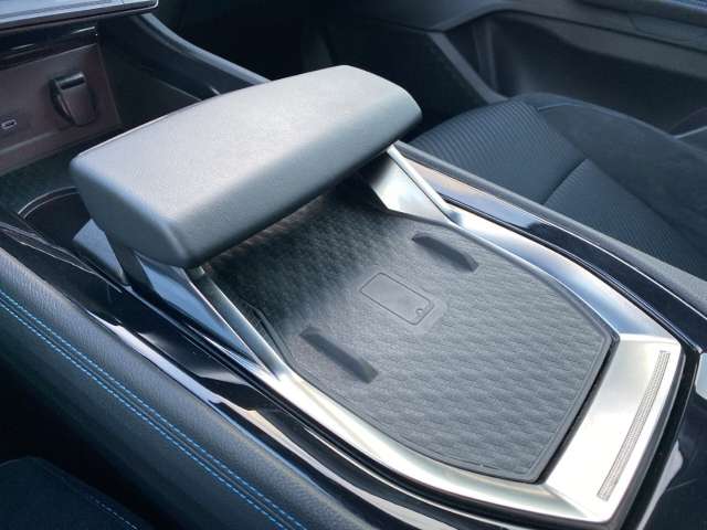 Fahrzeugbild eines Renault Austral