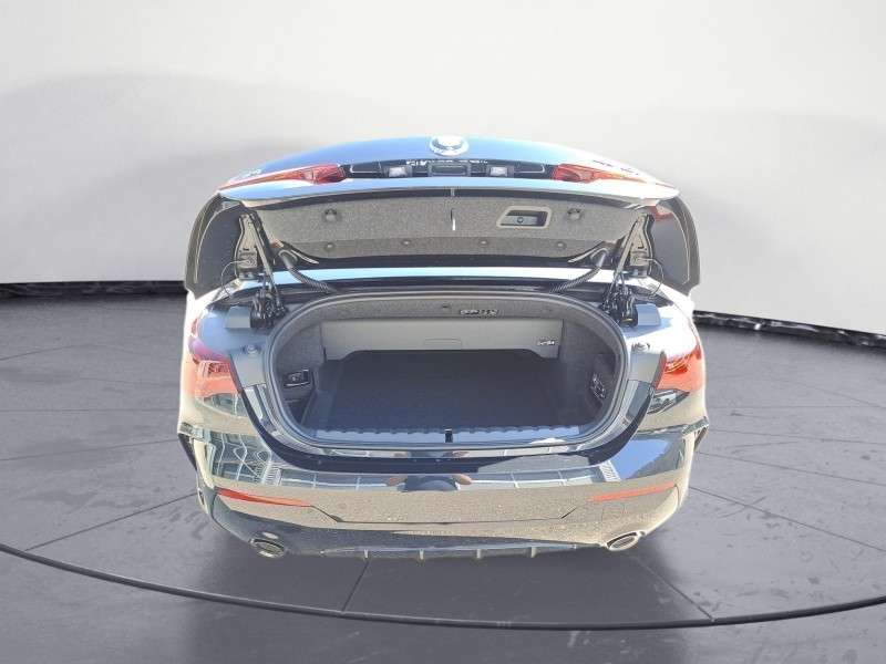 Fahrzeugbild eines BMW 4er-Reihe