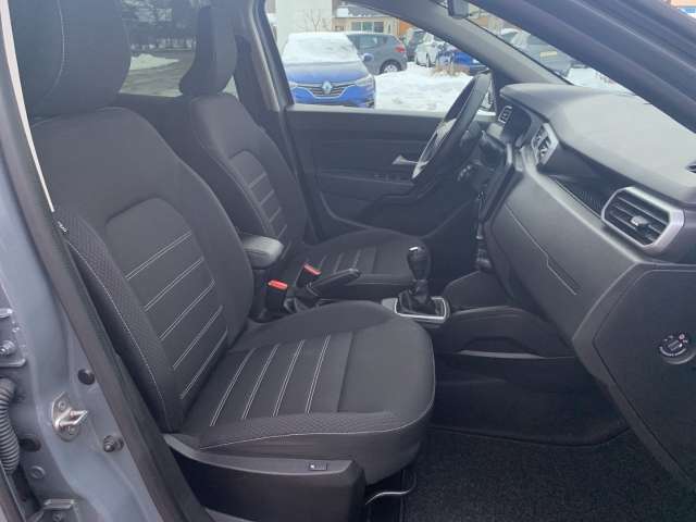 Fahrzeugbild eines Dacia Duster